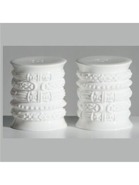 Katy Briscoe Salt Pepper Set All Porcelain NEW